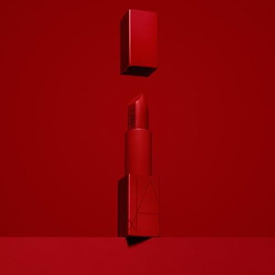 NARS       BATOM AUDACIO LIPS APOLI