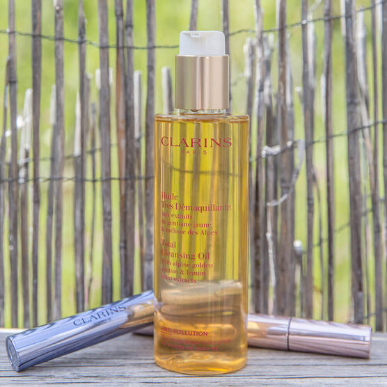 CLARINS    HUILE         CLEA 150ML
