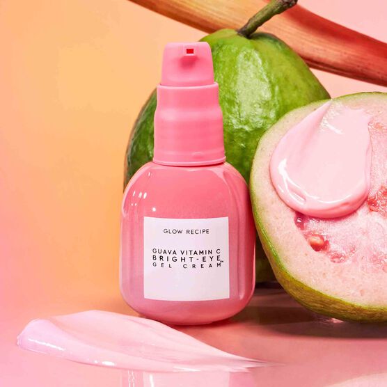 CREME PARA OLHOS COM VITAMINA C GLOW RECIPE GUAVA