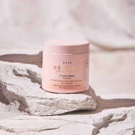 Finalizador Braé Go Curly Cachos e Crespos Styling Cream