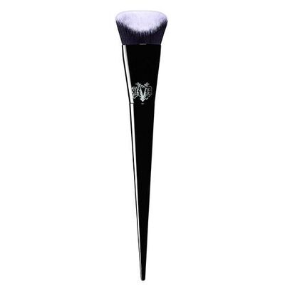 KVD        FNDT. BRUSH   FACE