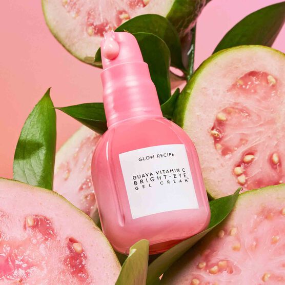 CREME PARA OLHOS COM VITAMINA C GLOW RECIPE GUAVA
